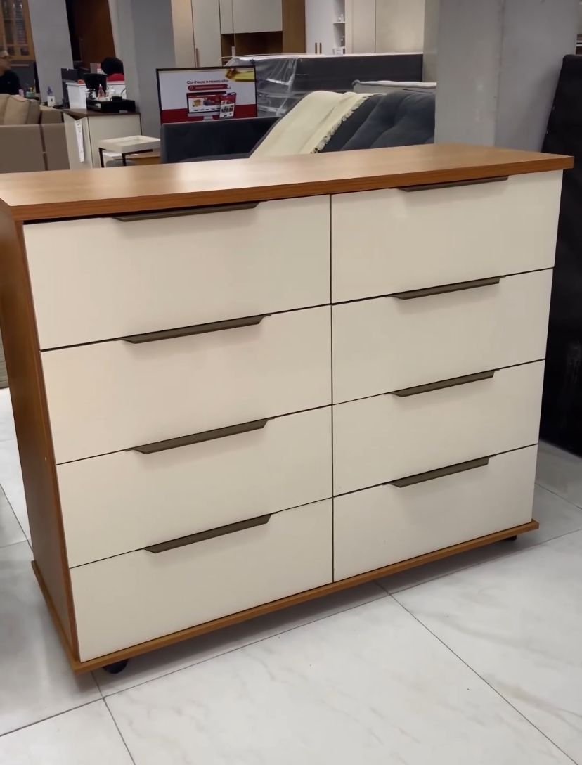 Cômoda Athenas 8 gavetas