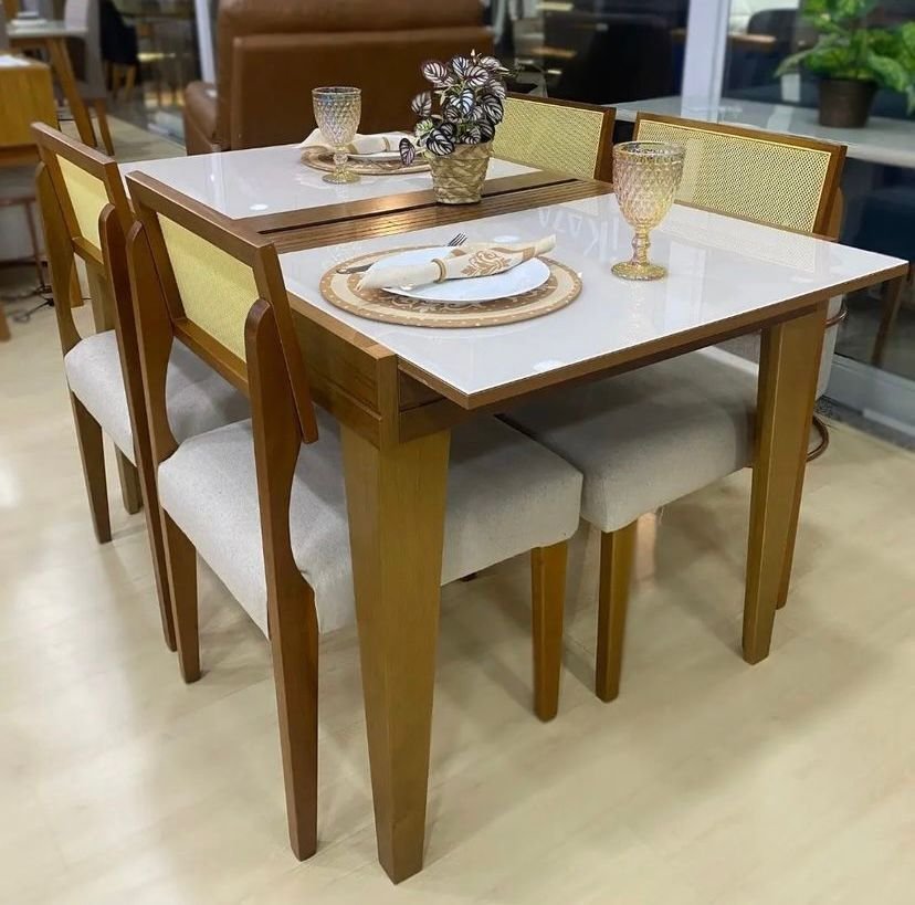 Mesa De Jantar Extensível Gênova – Cor Imbuia Com Vidro Branco Medida 1,20m para 1,80m