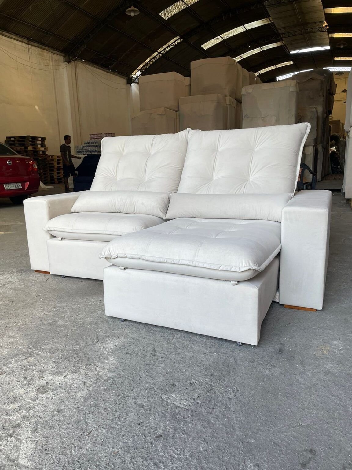 Sofá Retrátil e Reclinável Malu 250 Bege – D’VITRINE ESTOFADOS